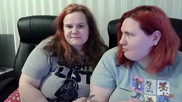 HollyXXEva online show from 01.16.26