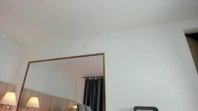 Sasha Wolff online show from 03.31.26