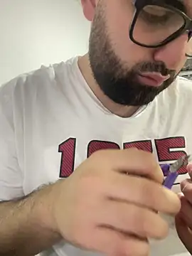 julianlondo111 online show from 12.03.25