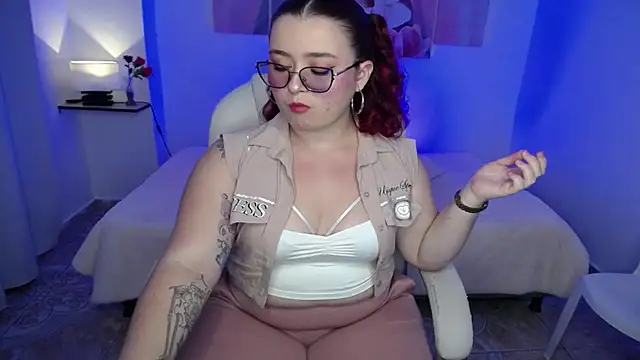 Snapshot of selene_rouse_ chatting on 02.03.26 selene rouse online show from 02.03.26