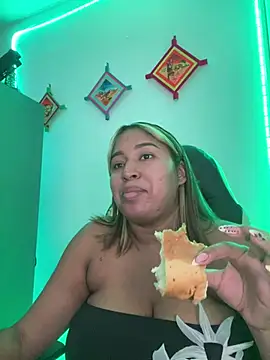 morena-2025 online show from 07.15.26