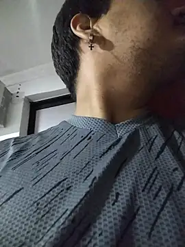 Snapshot of lans_howl chatting on 11.16.25 lans howl online show from 11.16.25