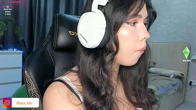 Diara 1an online show from 11.29.25