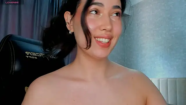 Snapshot of Diara_1an chatting on 06.16.26 Diara 1an online show from 06.16.26