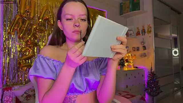 CheekySashaCharm online show from 12.23.25