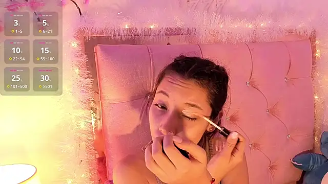 Darapresley777  online show from 12.02.25