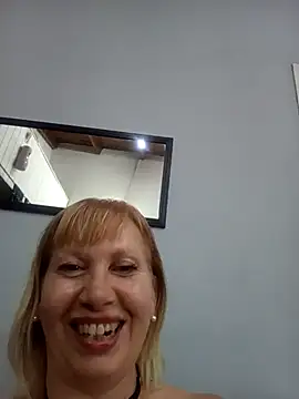 SexyMilf1211 online show from 02.19.26