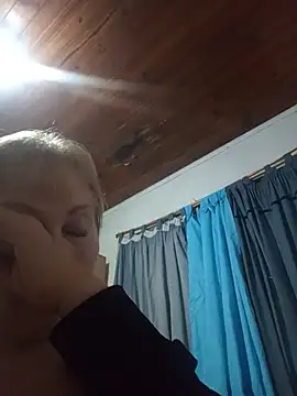 SexyMilf1211 online show from 06.06.26