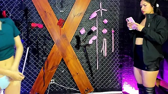 Anahi sslaavee bdsm online show from 01.09.26