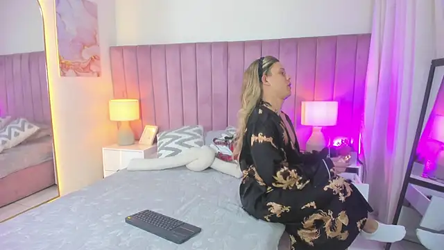 Valentino moretti online show from 03.26.26