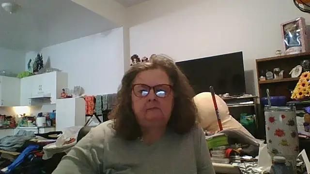 TiguhguhrsRose online show from 01.18.26