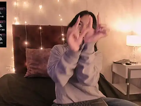 Snapshot of Lianna_Smith_ chatting on 02.25.26 Lianna Smith online show from 02.25.26