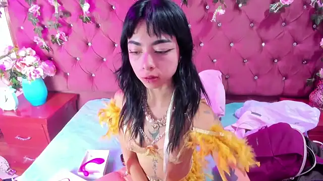  Ivy Luna online show from 03.08.26