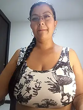 CelesteAlvarez1989 online show from 05.19.26