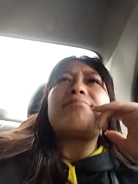 Kitty 25x online show from 11.19.25