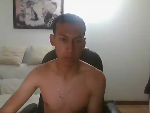 Snapshot of Mario_neta1 chatting on 11.14.25 Mario neta1 online show from 11.14.25