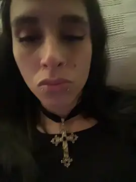 Isabella Hillss online show from 05.31.26