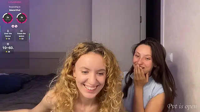 Snapshot of Play_Me_Softly chatting on 07.05.26 Play Me Softly online show from 07.05.26