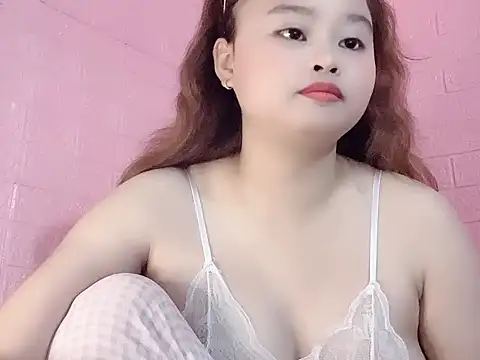 Lina8386 online show from 11.20.25