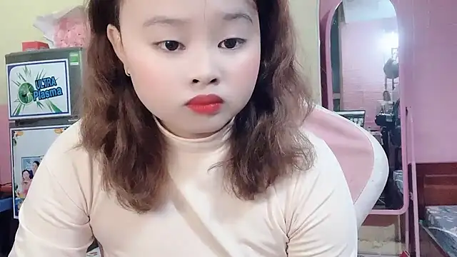 Lina8386 online show from 11.21.25