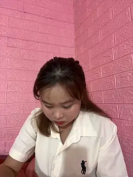 Lina8386 online show from 12.04.25