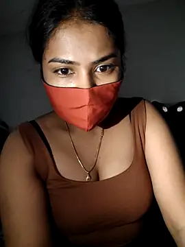 Snapshot of Red_Love_1 chatting on 12.02.25 Red Love 1 online show from 12.02.25