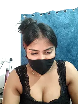 Snapshot of Red_Love_1 chatting on 02.05.26 Red Love 1 online show from 02.05.26