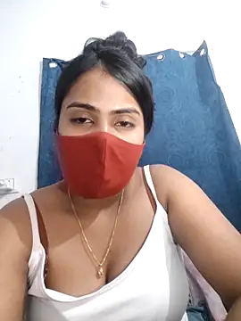 Snapshot of Red_Love_1 chatting on 03.16.26 Red Love 1 online show from 03.16.26