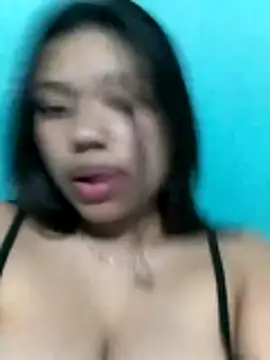 ZoeClarkk  online show from 11.28.25