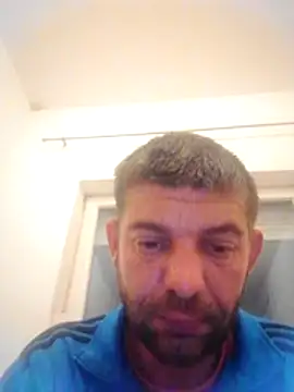 Snapshot of Motosz chatting on 11.16.25 Motosz online show from 11.16.25