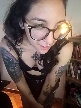 Snapshot of Melinerd chatting on 01.11.26 Melinerd online show from 01.11.26