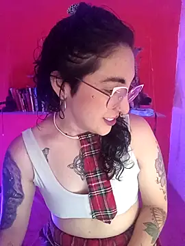 Snapshot of Melinerd chatting on 02.02.26 Melinerd online show from 02.02.26