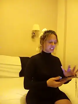 cleopatravodos online show from 12.15.25