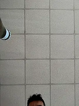 platone09 online show from 11.28.25