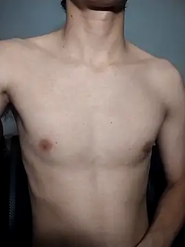 Snapshot of Roisesex chatting on 11.18.25 Roisesex online show from 11.18.25