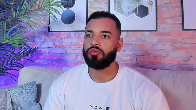 Chris Varden online show from 12.18.25