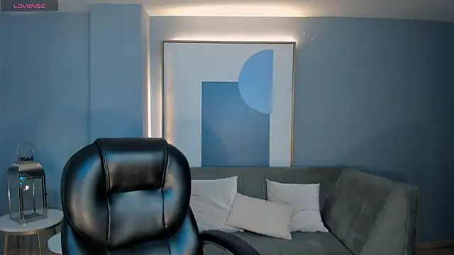 Snapshot of SophieLanne chatting on 02.08.26 SophieLanne online show from 02.08.26