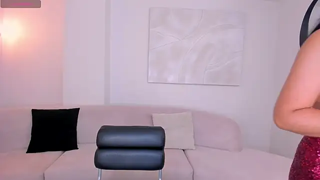 Snapshot of SophieLanne chatting on 02.14.26 SophieLanne online show from 02.14.26