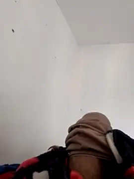 Davidgnzz1993 online show from 11.14.25