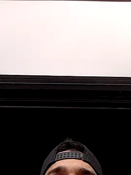 Davidgnzz1993 online show from 11.15.25