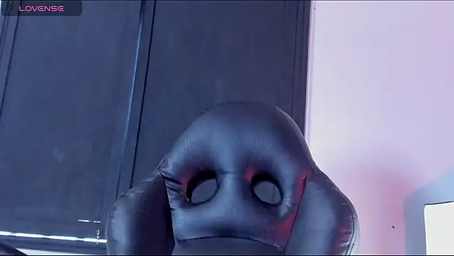 Anny Kiitty online show from 02.11.26