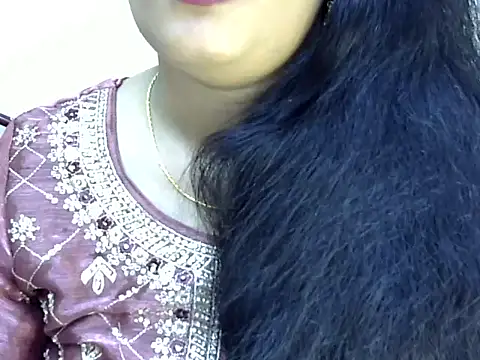 Muskan Jha online show from 05.08.26