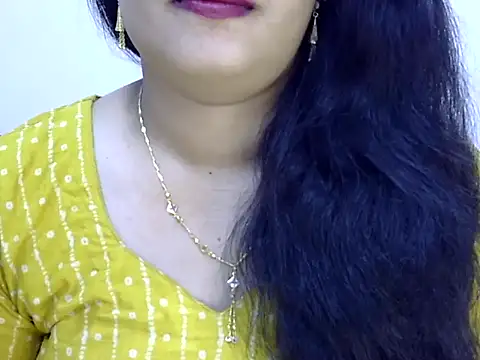 Muskan Jha online show from 05.24.26
