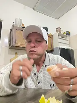 Snapshot of patraick chatting on 05.30.26 patraick online show from 05.30.26