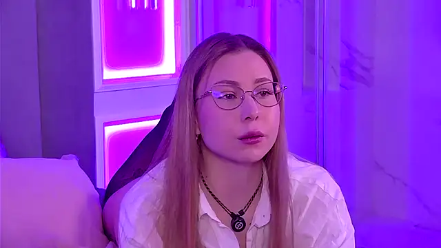 -SaraBlack- online show from 12.19.25