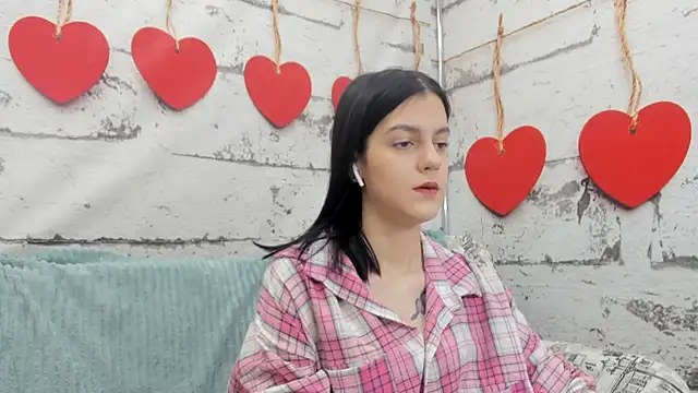 Lovely Audrey online show from 11.23.25