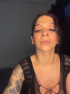 Snapshot of biadominatrix chatting on 05.22.26 biadominatrix online show from 05.22.26