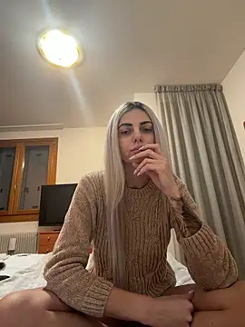 Snapshot of feliciafelon chatting on 03.02.26 feliciafelon online show from 03.02.26