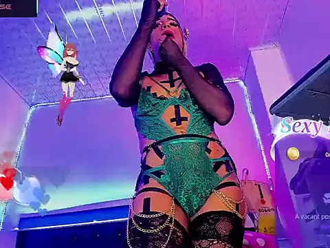 Snapshot of cristal_stormy chatting on 01.12.26 cristal stormy online show from 01.12.26