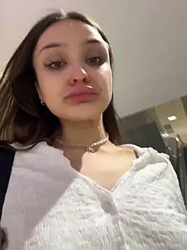 ErikaMuse online show from 11.25.25